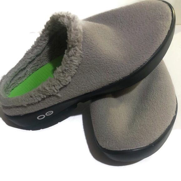 Oofos Oocoozie Mule Men\'s Comfort Recovery Slip On Shoes Gray  Sherpa Sz 11